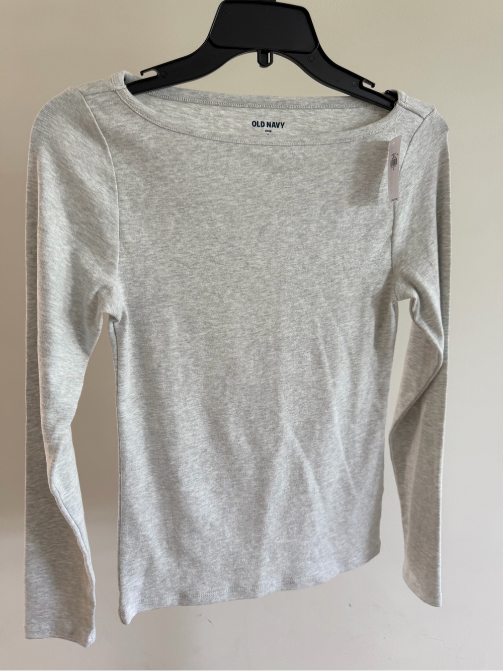 Old Navy Light Gray Long Sleeve Tee